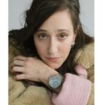 Mariana Treviño Instagram - Parecería que la carrera de Mariana Treviño (@soymtrevino) ha sido corta, su debut en la pantalla grande apenas está llegando a la década y sus inicios en teatro van solo tres años más atrás, pero en ese tiempo ha logrado una colección de personajes tan entrañables como intensos. Por ello queremos que veas una mirada diferente, un nuevo vistazo a las otras facetas de la actriz mexicana. Un agradecimiento especial a @audemarspiguet  El especial digital de @lifeanstylemex ya está disponible en nuestra página oficial, el #linkinbio y mantente al pendiente de nuestras stories para descubrir más material exclusivo. Texto: Alberto Rojas @albertodre Fotos: Manuel Zúñiga @manuelzuniga  Moda: Ruth Buendía @ruthbuendiap Asistentes de moda: Alethea Zamora @aletheazam y Melanie Tenorio @d.i.v.a.t.t.i Maquillaje: Davo Sthebané @davosthebane  Asistente de maquillaje: Anna Mortera @annamortera_makeup  Peinado: Octavio León @octavioleon  Uñas: Loretta Hamui @lorettacoffeenails Editor general: Pedro Aguilar @pmaguilarr Locación: @blancostudio__ #MarianaTrevino #AudemarsPiguet #LifeAndStyle