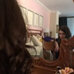Mariana Treviño Instagram - Quedará latiendo en mi toda esta vida, toda esta intensidad 🔥 a todos mis queridos compañeros y a Kenya, Martín Silvina Juan y Daniel y a TODOS 💘 a @paramountplusla ..a Cecilia Gracias!! ❤️❤️❤️ Inolvidable privilegio 🙏 #cecila #paramountplus ✨