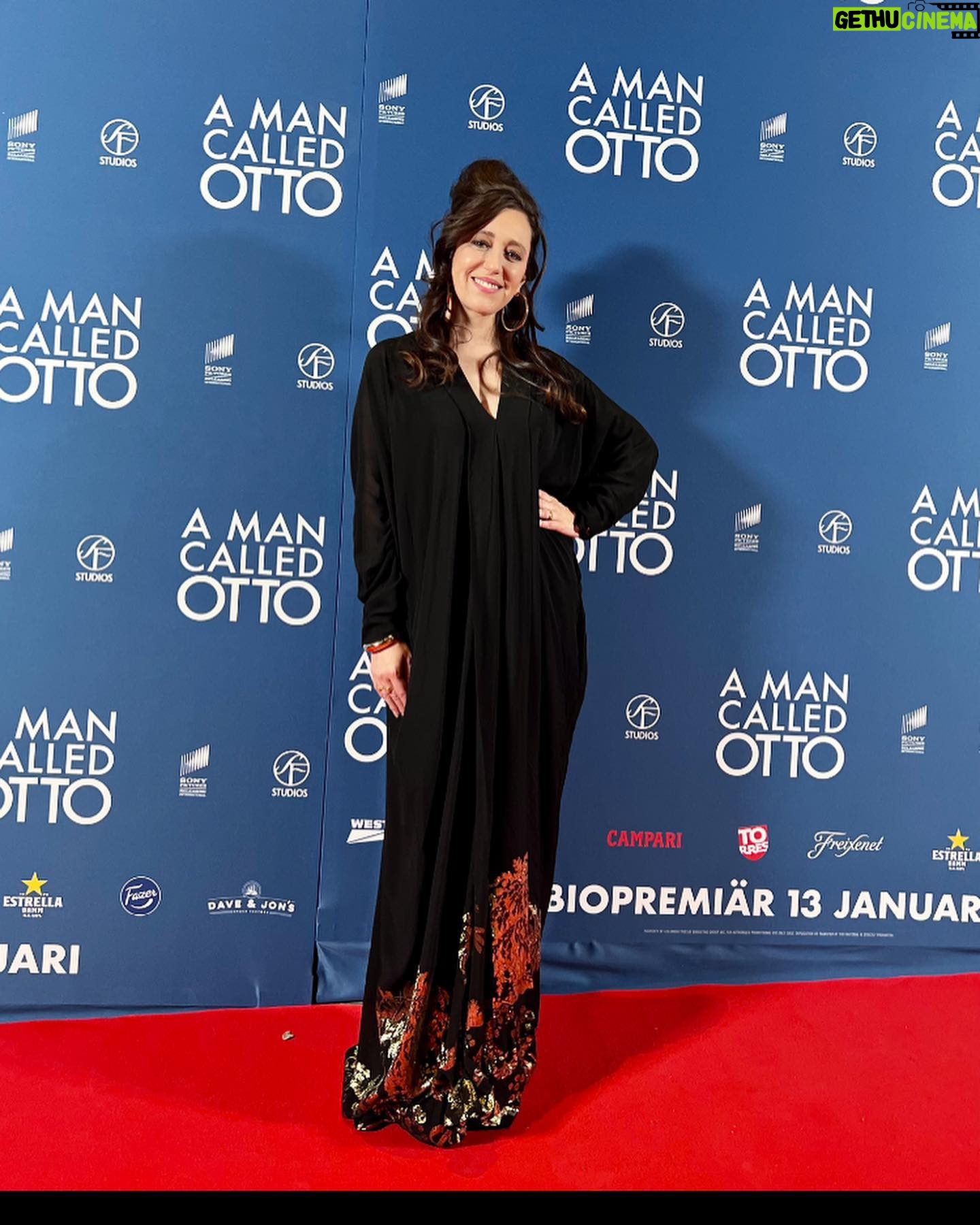 Mariana Treviño - 11.8K Likes - ❤️🔥 Stockholm Premier :) ☃️👏🏻👏🏻
@amancalledotto ✨
@sony
@lanvin ✨
Styling: @jeanannwilliams