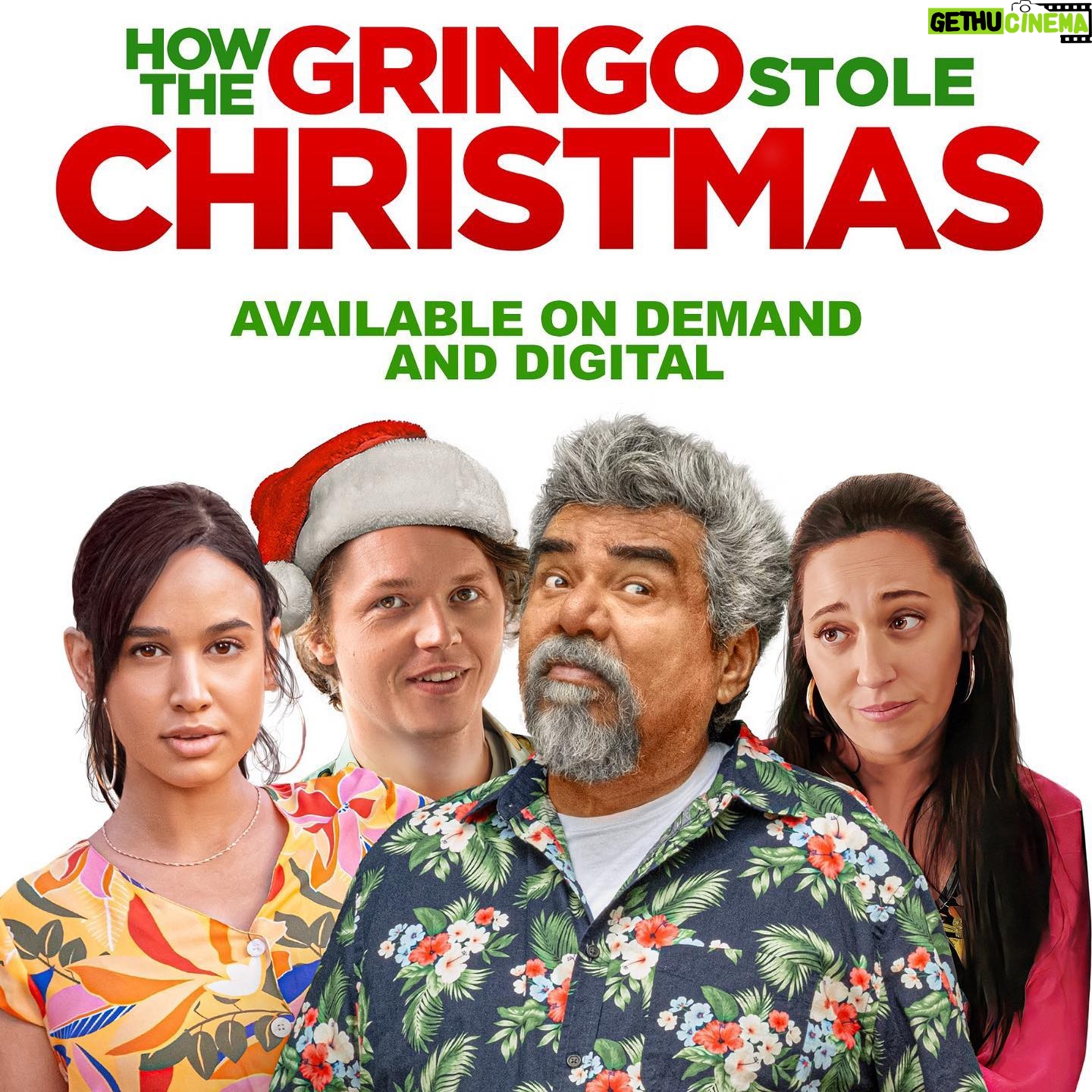 Mariana Treviño Instagram - Pásenleee al family gathering, que ya nos llego la Navidat 🩵😻🤙✨🎄 Watch #HowTheGringoStoleChristmasMovie. Now Available On Demand & Digital. 🎁💫 @lionsgate #HowTheGringoStoleChristmas #behindthescenes @howthegringostolechristmas @georgelopez @emilytosta @romypeniche @jackkilmer @soymtrevino @lgndfrvr @kennalovescisco @mexicangueys @tonydirects @michael.mendelsohn @gracesantosiam @natalieperrotta @billshadie @highlightstaragggency @lionsgatepluses