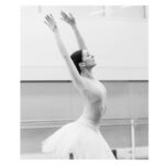Marianela Núñez Instagram - 🦢🤍 Photo @mariahelenabuckley