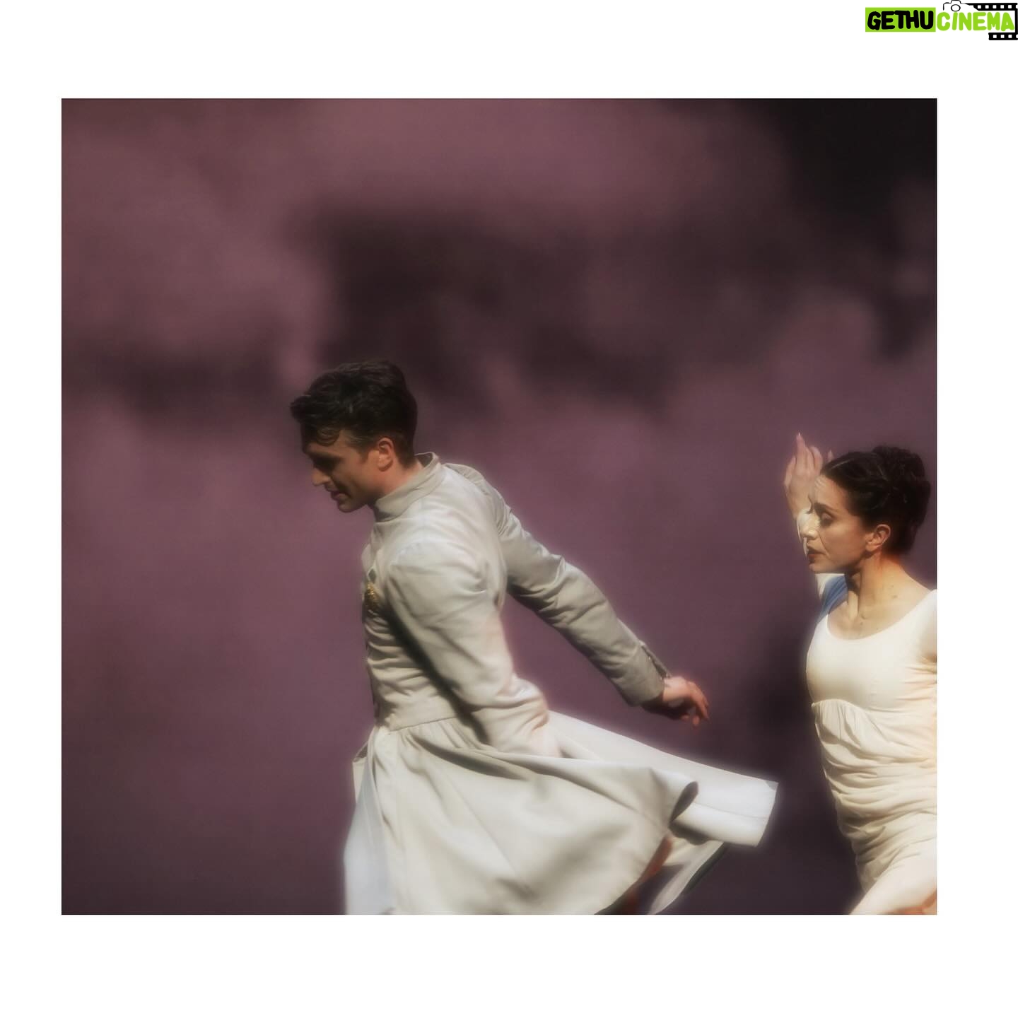 Marianela Núñez Instagram - The Winter’s Tale ✨ Photos by @lahollings