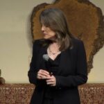 Marianne Williamson Instagram – We can’t have a thriving democracy if we don’t have a thriving middle class. A $50 trillion transfer of wealth from the bottom 90% of Americans over the last 50 years has completely collapsed our middle class, taking with it the health and well-being of our people and the health and well-being of our democracy as well.

Full video from my Eugene, Oregon talk can be found at the link in bio.