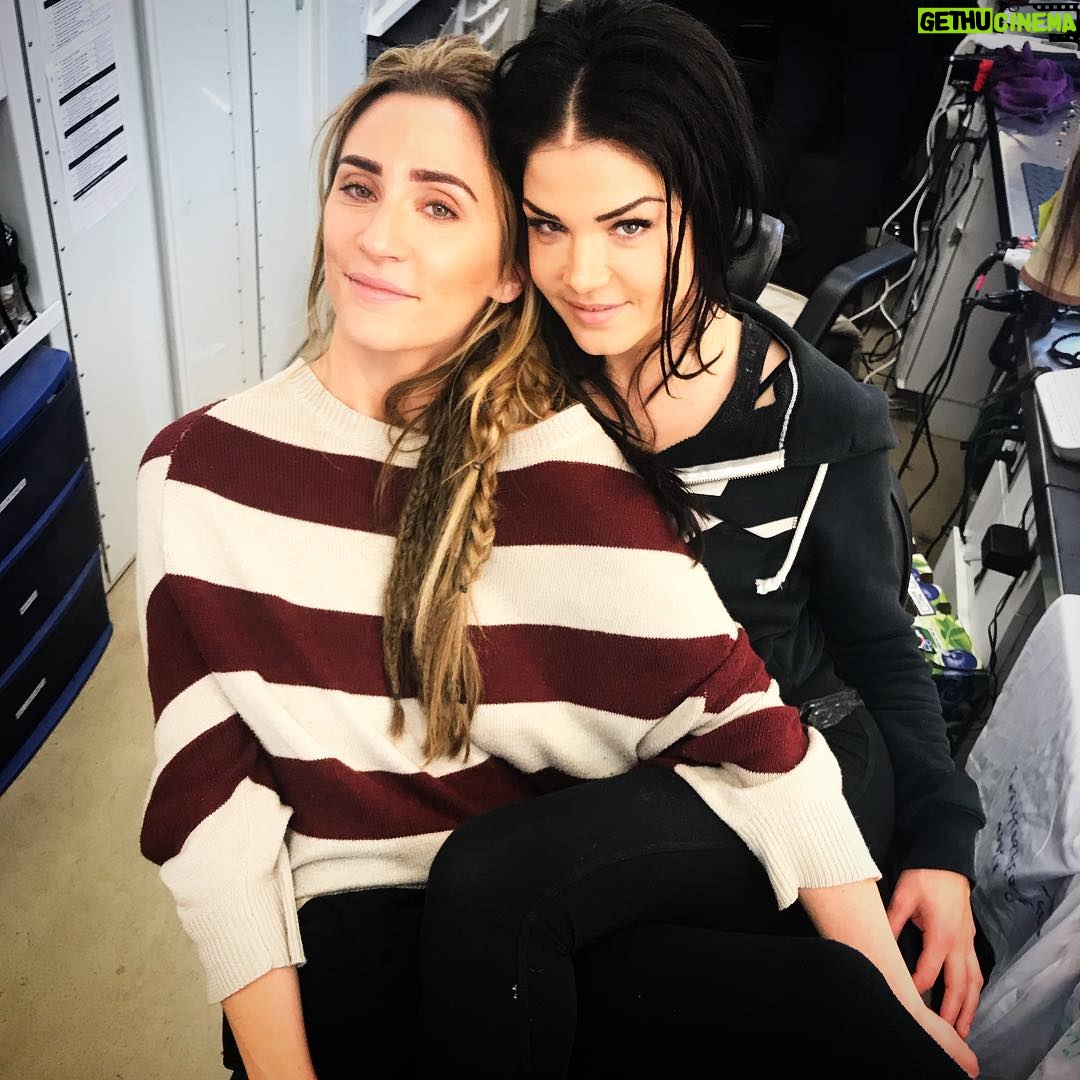 Marie Avgeropoulos Instagram - First look, a photo with my Friend Jess. In actuality it’s a test to see if our butts still fit in the same chair post holiday eats. #setlife #the100 #byehealthyeating @jessicanoelleharmon
