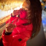 Marie Avgeropoulos Instagram - Stay cozy this season & remember to hold on to whatever keeps you warm inside. Thanks the for fierce coat @mackage #❤️#canadianbrand 🇨🇦🍁#proudcanadian