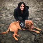 Marie Avgeropoulos Instagram - ...good friends buy your dog tail wagin’ swag . 🖤 Thanks @wdwhite65 for the best Xmas gift ever! @mybestfriendchewy #the100 #crewsupportanimal #setlife #the100season5