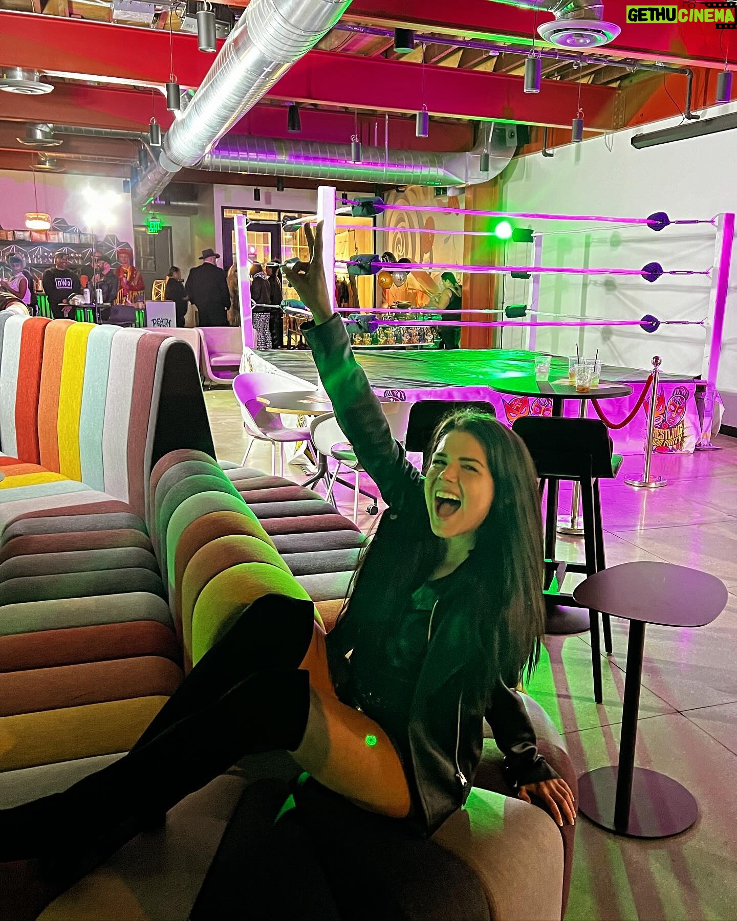 Marie Avgeropoulos Instagram - When she goes to a birthday bash and finds a wrestling ring ….. hint : theme of my next exciting project ! 💃👊 #queenofthering