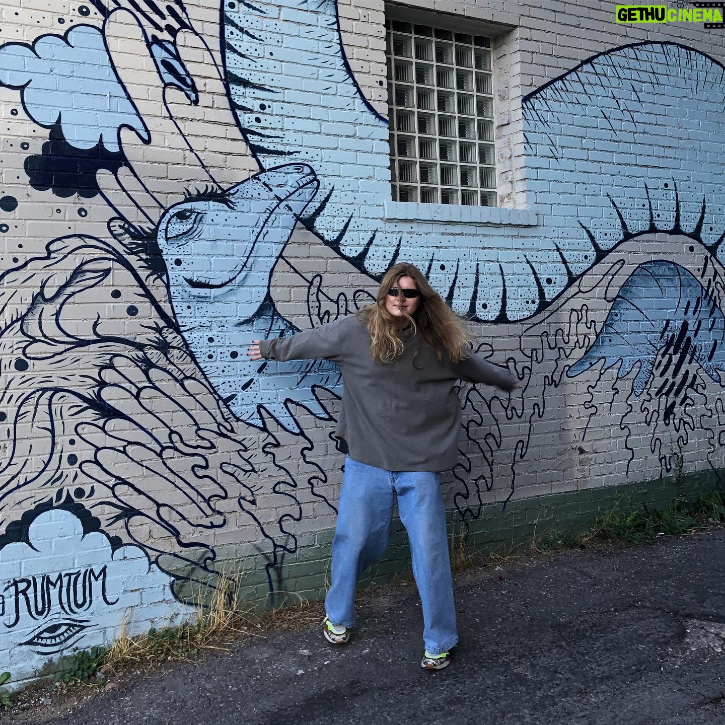 Marie Ulven Ringheim Instagram - streetproducer101