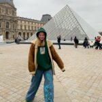 Marie Ulven Ringheim Instagram - just out here being a tourist😀