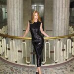 Marina Ruy Barbosa Instagram - i’m working late cause i’m a girl boss 🖤 xx @shopginger amo e respiro minha marca