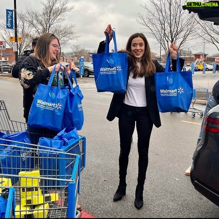 Marina Squerciati Instagram - Ready for a holiday story that'll spark joy? So, you know @walmart (of course). But you don't know my friend, Kelly. She’s a Chicago public school teacher on the Southside. Every Christmas, Kelly and her colleagues raise money to buy kids at their schools who need them gifts, household items, toiletries, and winter clothes. AND This year my friend Latonya at Walmart stepped up and donated $3,000 worth of household necessities and tablets for these kids. Teachers for Chicago Families is a small teacher-led fundraiser, where every penny Kelly and her team raisers goes DIRECTLY TO THE KIDS. I am so grateful to Walmart and Latonya for seeing a need and doing something about it. Even though Kelly’s organization is small, Walmart gave big. Their GoFundMe link is on my bio. They’re helping more schools than ever before and anything leftover after the holidays pays for graduation fees, school supplies, uniforms, additional toiletries and household items, and whatever else the families at their neighborhood schools need. Seriously this is a small, teacher-led project and your $1, $5, dollar donations will make such a difference. Look, if you can give more, great, but your 5 bucks - EVERY PENNY OF IT - goes further than you’d think. @walmart @no_harmon_trying #walmartcommunity #walmartstore1998 #walmartskokieIL #sparkgood #walmartrocks #thank youwalmart #walmartfan @latonya_annoor @aracelljer