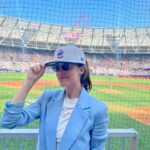 Marina Squerciati Instagram - Seeing my Chicago Cubbies in London! So freaking cool! @choosechicago #londonseries #swingbatterswing #letsgetsomeruns #chicagopd #london #londonlife #londontourist #chicagolondoncrossover #cubs #chicagocubs #imalsosojetlaggedicoulddie