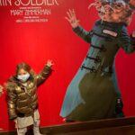 Marina Squerciati Instagram - One of my favorite things about the holidays?! ALL THE COOL PLAYS TO SEE! @lookingglasstheatre #themostwonderfultimeoftheyear #goseelivetheatre #holidaytheatre #mykidreallyscaredthatrat @appaman #kidscoats #goldcoat #kidsfashionisbetteethanmine