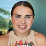 Marina Yers Instagram – Veo MUCHA víctima en esta generación de cristal. 

Mucha gente que intenta cambiar a los demás antes que cambiar a sí mismos. 

De nada va a servir que pongas tu energía en cosas que están fuera de tu control. Pon la energía en lo que tú puedes hacer y como lo vas a hacer. 

En vez de quejarte de algo que por muy mal que te haga, date cuenta que la única responsable eres tú. 

#cuerposajenos #victimismo #victima #desarrollopersonal #desarrolloespiritual