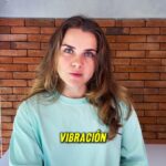 Marina Yers Instagram - Los sitios que frecuentas, tus hábitos y con quien te juntas forman tu personaje en esta vida. ¿Qué clase de personaje quieres ser? ¿Qué te apetece experimentar? ¿Qué quieres hacer de tu vida? Por un día ir a una discoteca no te va a pasar nada, pero, ¿y si eso se convierte en tu rutina? Tu manera de escapar la realidad… Tienes que ser consciente y cambiar el rumbo de tu vida cuanto antes, a uno que te aporte más y que en vez de robarte energía, te la añada.