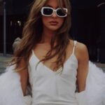 Marina Zhadan Instagram - И смывая счастливый грим Знала, что в любви виновата Даже если улетит с другим куда-то.