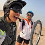 Marine El Himer Instagram - Se battre pour une cause juste est déjà une victoire 🚲🇲🇦 @sahraouiyamaroc @sosvillagesdenfantsmaroc Cagnotte solidaire pour la construction du 6 éme villlage d’enfant sos au Maroc à Dakhla 🇲🇦 https://www.sos-maroc.org/sahraouiya/ #marocco #love #warrior #sisters #proud