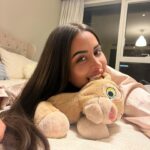 Marine El Himer Instagram – Touches pas à mon doudou ☝🏽🦁

#photography #love