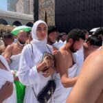 Marine El Himer Instagram – Labbayk Allâhoumma Omra 🤲🏽
Je réponds à ton appel, Ô Allah, par une Omra 🕋