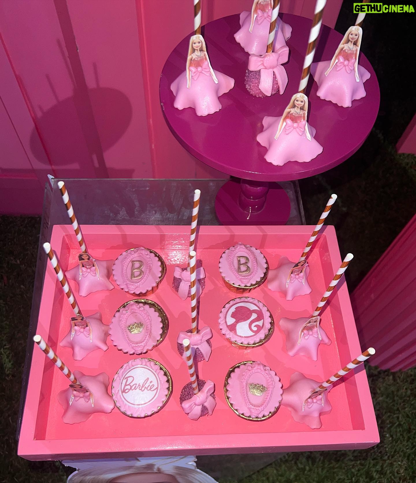 Marine El Himer - 94.1K Likes - 30 is just a number .. what a party ! It’s a wrap 🎀
Thanks to @the_sisters_event for your work 🛼
#barbie