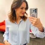 Marine Lorphelin Instagram – Une semaine studieuse à Paris 🤓

1. J’adore cette équipe 🥰 @telematin_officiel @carinneteyssandier @philippe.collignon @damienthevenot @emilietn 
2. Mon look @zara bijoux @gena_jewelry ✨
3. « Mille & une orchidées » au @jardindesplantesdeparis 
4. Ma fleur @louannelorphelinoff 💗
5. Retrouvailles 🥹 @ysanoumea @spa.clemens 
6. « Passeport » de Alexis Michalik au Théâtre de la Renaissance : MAGISTRAL 🎭
7. Magazine de la santé @allo.docteurs. Chemise @roseanna__officiel jean rose @majeparis 🌸
8. Soirée studieuse en préparation d’une conférence @laure.mattioli 🤓