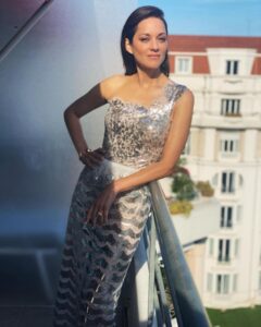 Marion Cotillard Instagram - CANNES 2021 ANNETTE by LEOS CARAX @festivaldecannes 📸 @eliottbliss @chanelofficial @christophedanchaud @hairbyadir