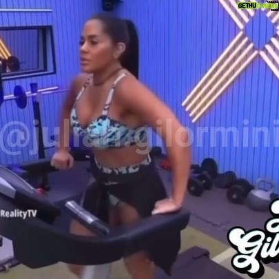 Maripily - 29.6K Likes - PARODIA | PELEA POR LA TROTADORA 🏃🏾♀️🌪️
HOY SOLO SE VOTA POR @maripilyoficial ✨