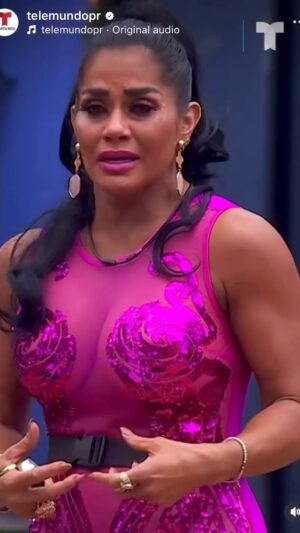 Maripily Instagram - Maripily 🗣️🗣️🗣️ ¡ Sigue Fuerte, ESTAMOS CONTIGO !

#TeamMaripily SEGUIMOSSS FIRMES 🫡 #TeamHuracanBoricua 🌪️🇵🇷 La nuestra nos necesita más que nunca 💪💪💪 poniendonos READY para las 7pm 🗳️🥷VOTACIÓN MASIVA 🔥🔥🔥 #LCDLF4

www.Telemundo.com/show/lacasadelosfamosos/vota

#MaripilySeQueda #MaripilyFinalista #MaripilyGanadora #MaripilyTeamTierra 

🎥 @telemundopr