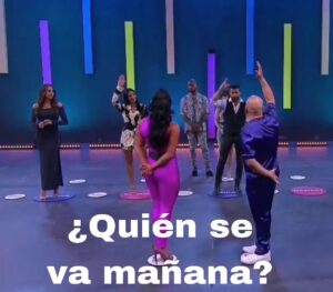 Maripily Instagram - Como dice Tego, “el Abayarde viene arroyando, por que el público, la gente mia me esta apoyando” 🔥🔥🔥 

SEGUIMOS VOTANDO #TeamMaripily #TeamHuracanBoricua hasta la 1am 🔗🥷🗳️🔥 

www.Telemundo.com/show/lacasadelosfamosos/vota