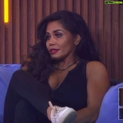 Maripily - 14.7K Likes - “Mis Amores, No Confío en NADIE”
Maripily nos habla😉 @lacasadelosfamosostlmd 🏡
#MaripilyTeamTierra #MaripilyGanadora #LCDLF4