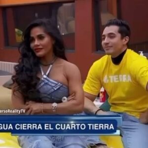 Maripily Instagram - Sin verdaderamente querer hacerlo, pero NO TUVO OPCIÓN… Anuncia a Maripily y Romeh el cierre del Cuarto Tierra 🎲 

QUE SIGA EL JUEGOOOOO 🎯🎱🎲🎯🃏🎳👾🔥
#MaripilyTeamTierra #MaripilyGanadora #LCDLF4