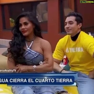 Maripily - 15.5K Likes - Sin verdaderamente querer hacerlo, pero NO TUVO OPCIÓN… Anuncia a Maripily y Romeh el cierre del Cuarto Tierra 🎲
QUE SIGA EL JUEGOOOOO 🎯🎱🎲🎯🃏🎳👾🔥
#MaripilyTeamTierra #MaripilyGanadora #LCDLF4