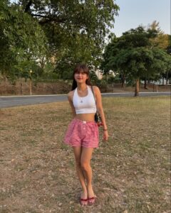 Maris Racal Instagram - mainit? mag boxer shorts! 📸 @nourijune