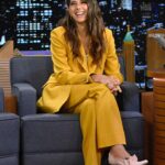 Marisa Tomei Instagram - Love to my glam squad… Hair #heleneeavy Makeup @jameskaliardos Styling @cryoungin Suit @gabrielahearst Shoes @manoloblahnik Jewels @jenniferfisherjewelry