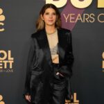Marisa Tomei Instagram - ’m celebrating Carol Burnett’s 90th birthday! Watch TONIGHT 8/7c on NBC and streaming on @peacock. #CarolBurnett90 Wearing @gabrielahearst