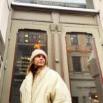 Marisa Tomei Instagram - Beautiful l architecture and sense of history, loved staying @amerikalinjen ✨
