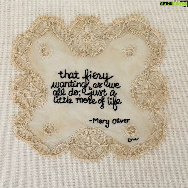 Marisa Tomei Instagram - The Art of Healing: Inspired by Pieper Lewis’s courage and resilience @tanyaauthor, @tinypricksproject and I banded together to offer the following collection for sale to raise funds to support Pieper’s journey: 2 Pieper Lewis quotes stitched by Diana Weymar 2 Mary Oliver poetry fragments stitched by Diana Weymar Assume Nothing: A Story of Intimate Violence by Tanya Selvaratnam and autographed by the author From @newsweek: “Money to support Lewis was raised on GoFundMe by Leland Schipper, one of her former teachers. On the online fundraiser he wrote: ‘In Iowa, there is a law that states that anyone who is convicted of killing a person, regardless of circumstances, must pay that individual's family 150,000 dollars. This law is intended to provide justice to families who lost their loved ones. ‘However, in the case of Pieper, it will require her to pay 150,000 dollars to the family of a man who purchased Pieper's fifteen-year-old body from a sex trafficker, gave her drugs and alcohol, and then raped her repeatedly. ‘Pieper does not owe that man's family justice. Pieper does not deserve to be financially burdened for the rest of her life because the state of Iowa wrote a law that fails to give judges any discretion as to how it is applied. This law doesn't make sense in many cases, but in this case, it's morally unjustifiable. A child who was raped, under no circumstances, should owe the rapist's family money.’” Please share this post and Pieper’s story to help us raise funds to support her. Starting price: $300 excluding shipping. Please comment on this post or DM @tinypricksproject to submit your price. Bidding will continue through #DomesticViolenceAwarenessMonth until November 3. 100% of proceeds will go to #pieperlewis. For resources about #domesticviolence #intimatepartnerviolence, please visit #LinkInBio @tanyaauthor.