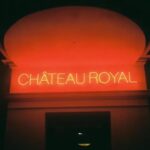 Marisa Tomei Instagram - Thanks for a perfect stay @chateauroyalberlin 🌹 Be back soon! Xo