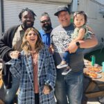 Marisa Tomei Instagram - Reminiscing on good food, good friends, good vibes… A week ago with @questlove, @seekaychin, @suspanther and bb 🥰 Delicious spread by @kgbbq