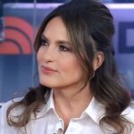 Mariska Hargitay Instagram - Such a lovely time on @thetodayshow THANK YOU to the phenomenal @dinarama , @miasantiagohair and @theclosetfiles for your beautiful work and for helping me celebrate #Season25 on #PremiereDay #SVU25
