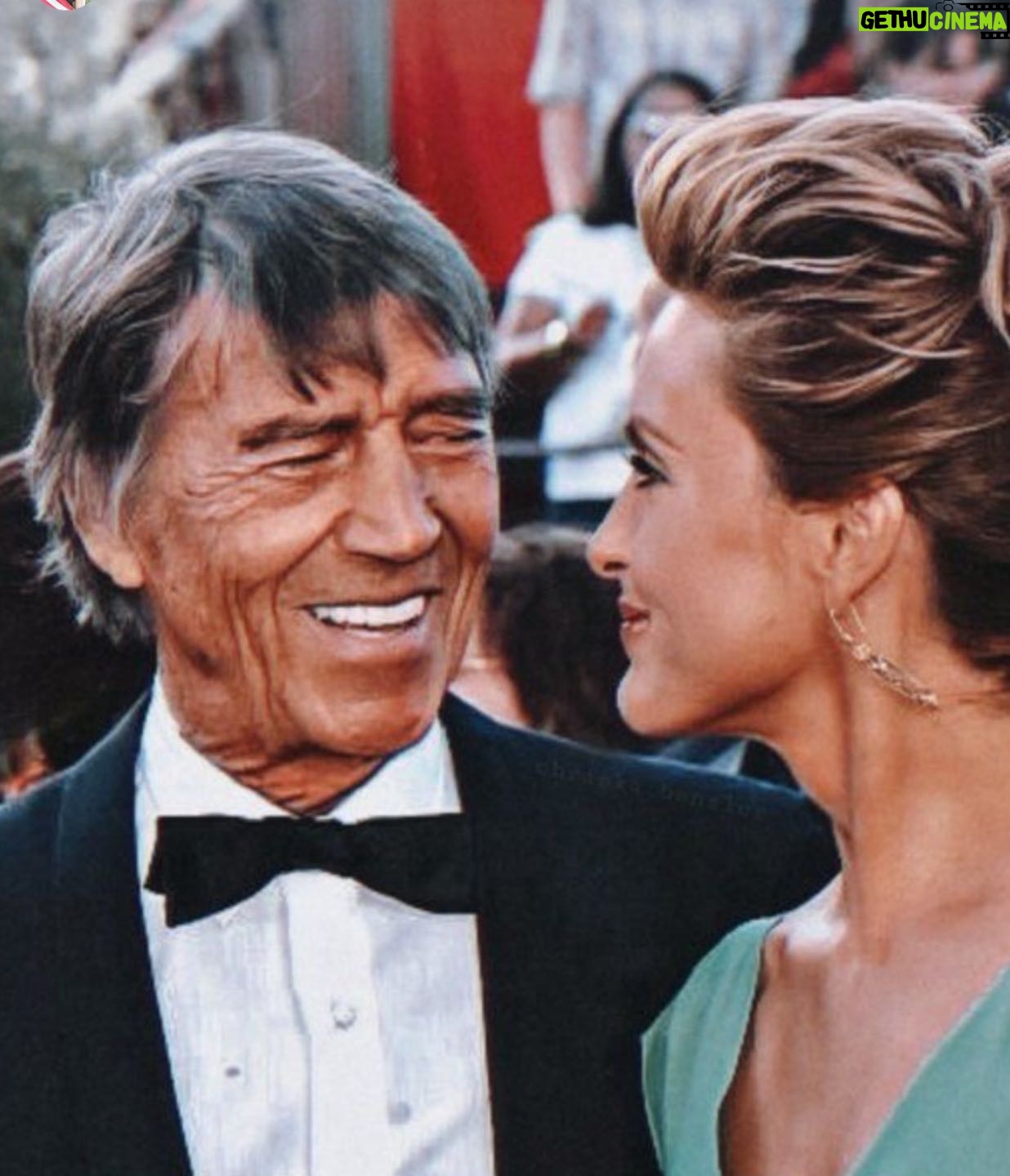 Mariska Hargitay Instagram - Happy birthday Dad. #ICarryYouWithMe Forever in my heart