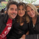 Mariska Hargitay Instagram - #TakeTwo #CantGetEnoughOfTheseTwo #MaryTime #ShawnTime #SchoolNite #LoveYouGuys #LondonNights #MariskaInTheMiddle