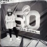 Mariska Hargitay Instagram – Happy Super Bowl Sunday. #FBS #FlashbackSunday #SuperBowl #CaptainBenson #Liv #Live #LiveYourBestLife #YouDecide