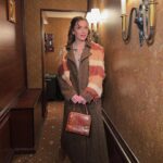 Mariya Boyko Instagram – Как вам мои перевоплощения в нашем клипе-фильме с Михаилом Шуфутинским?) Уже посмотрели ? 💋