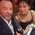 Mariya Nishiuchi Instagram - ケリング・グループ傘下 中国からグローバルに展開するファイン・ジュエラー〝Qeelin / キーリン〟が、日本初フラッグシップストア“Qeelin Treasure Box”を銀座にオープン✨ オープンを記念したイベントに招待して頂きました。 ひょうたんのような可愛らしいシルエットのピアスと赤黒でリバーシブルのチョーカーがお気に入り🤍 #qeelinjewellery #Qeelin #キーリン #PR