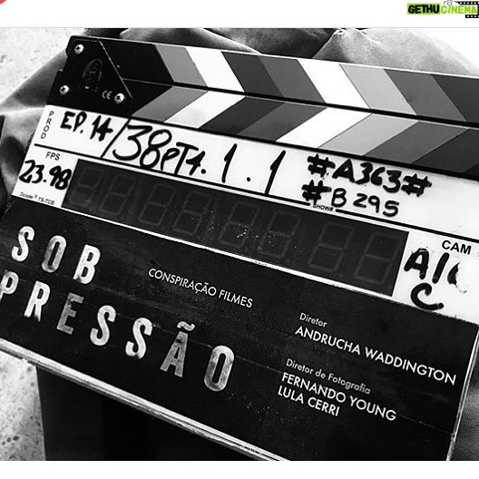Marjorie Estiano Instagram - Acaba hoje a 2a temporada do Sob Pressão. Série que expõe um eixo basal da nossa sociedade. Nesta temporada com enfoque na causa para além das consequências. E eu queria agradecer novamente e sempre a oportunidade de fazer parte desse movimento de discussão, de apropriação dos direitos e deveres sobre o nosso país. Essa série é pra mim um processo de formação continuada enquanto ser humano, descortina de forma muito precisa o sistema em que estamos contidos como problema e como solução. Obrigada pela aula. Hoje! Último episódio! #sobpressao ❤️
