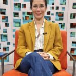 Marjorie Estiano Instagram - #PapoDeSegundaNoGNT no ar! 📺🤩 Com a atriz Marjorie Estiano e o psicanalista Christian Dunker, o Papo debate o poder e a atração, como lidamos com o fim, e fatos da nossa biografia que podem vir à tona. Liga no GNT e vem com a gente papear!