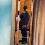 Mark Lee Instagram - 🫶