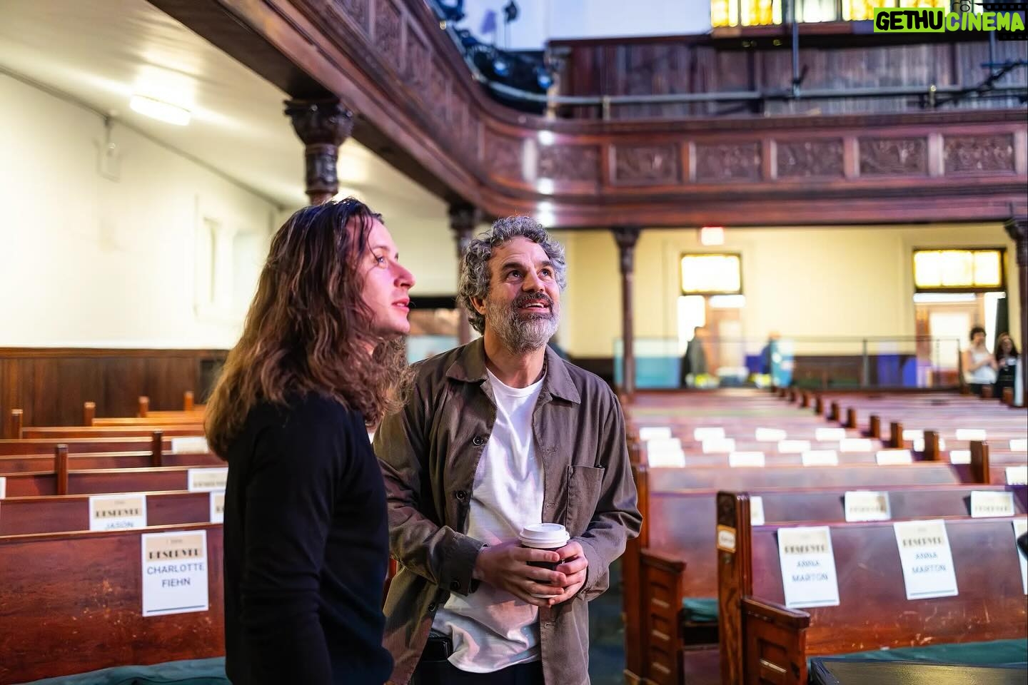 Mark Ruffalo Instagram - Unforgettable moments at The Center at West Park’s screening of You Can Count on Me. Sunday’s grand opening of the CWP Film Center was sold-out with a wait list of over 500. The magic of the CWP Sanctuary Space, the first reunion of the cast and producers since its original showing, George Whipple of NY1 interviewing the cast as he did 25 years ago, and the audience’s extraordinary experience of memories shared in the talkback with the cast was incredible. We want to thank all who made this possible. 📸 @peterfisherofficial