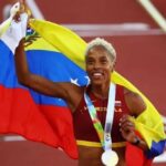 Marlene De Andrade Instagram – Pronta Recuperación Campeona, Reina @yulimarrojas45 , te admiramos y queremos, somos millones pendientes de ti ❤️🇻🇪🙏🏻